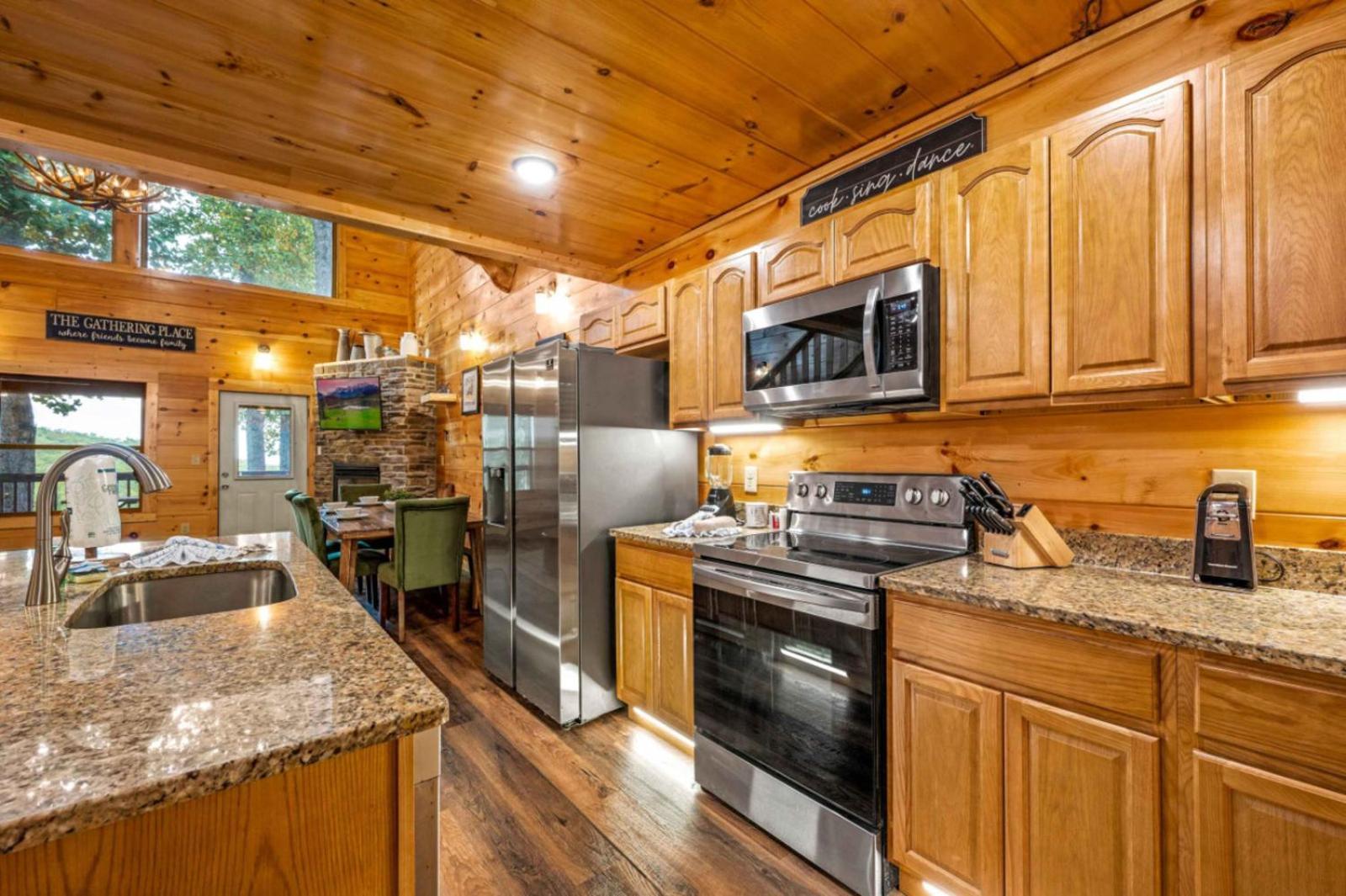 Heavenly Heights By Ghosal Luxury Lodging Sevierville Eksteriør billede